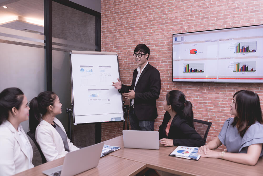 ２．英会話学校をグループに持つ留学エージェントおすすめ3社